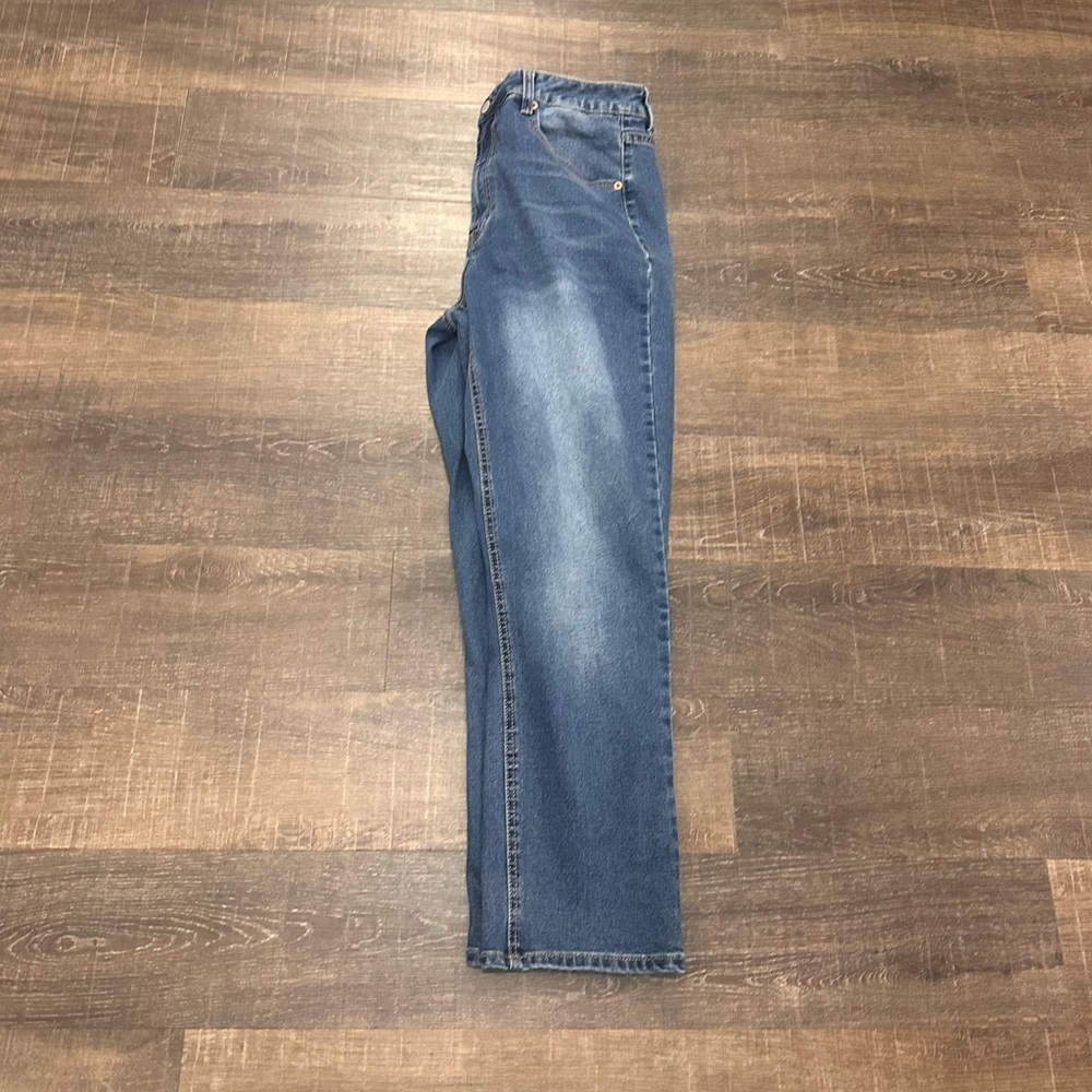 Frye High Rise Medium Blue Denim Straight Leg Jeans 8 - Picture 4 of 5
